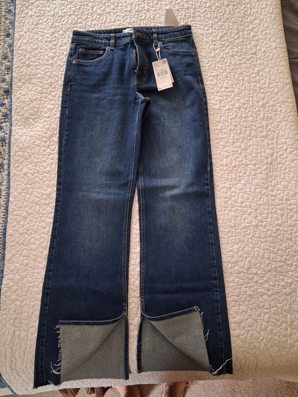 Mango Dark Blue Wide-Leg Jeans with Raw Hem